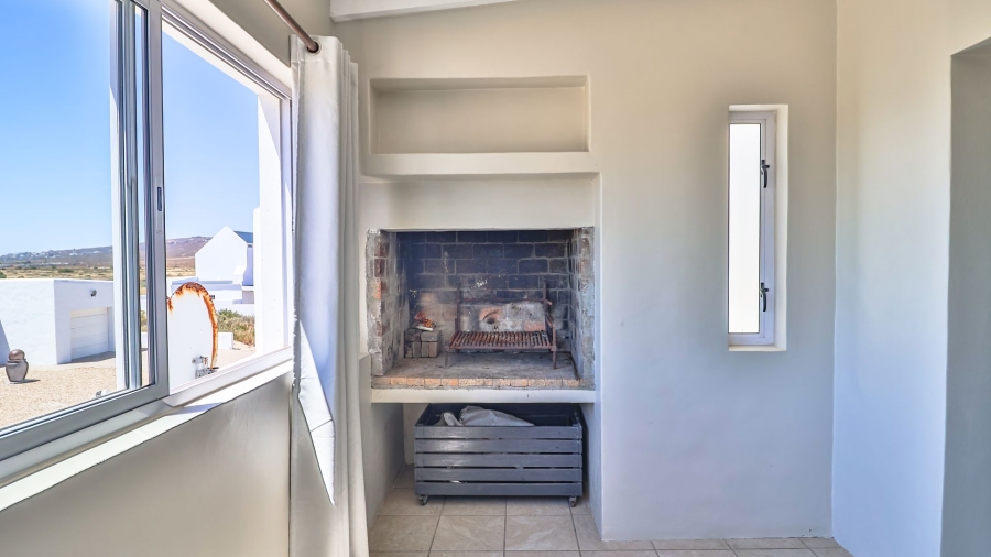 3 Bedroom Property for Sale in Lampiesbaai Western Cape